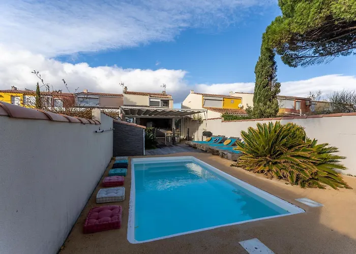 Hestia - Piscine Privee Nyaraló *